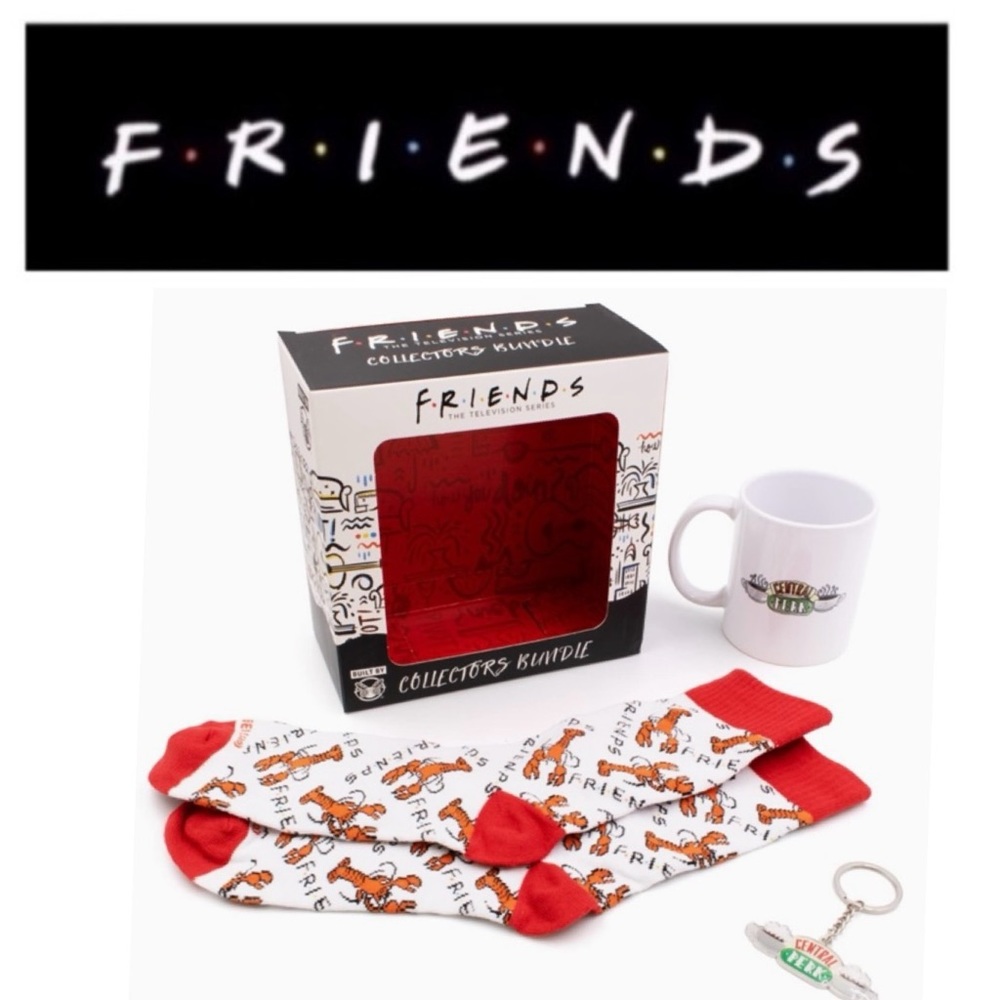 🌺 FRIENDS Central Perk Gift Set with Crew Socks, Mug, and Key Chain NIB